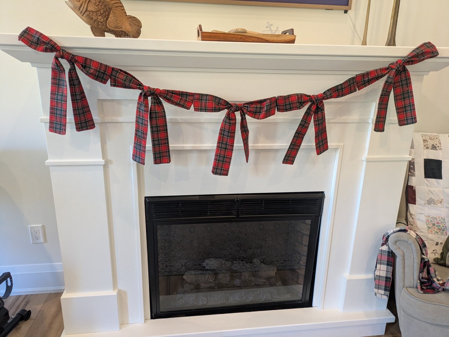 Holiday garlands example